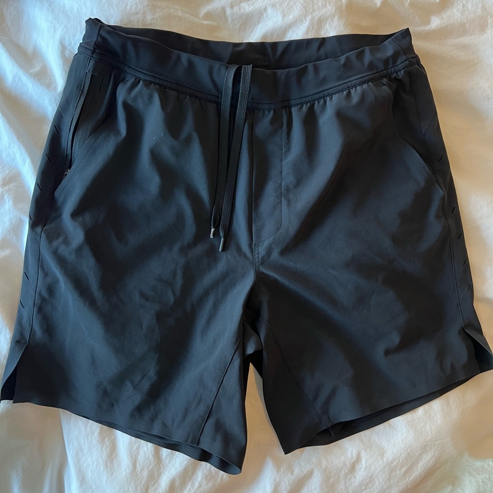 10 Thousand - 7” Inseam -  Black w/Liner